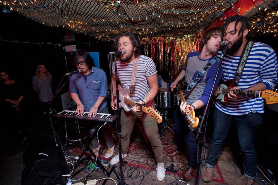 How to Discover New Indie Artists Before They Blow Up