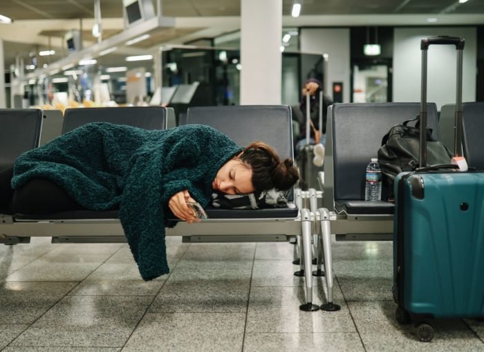 How to Make a Long Airport Layover More Comfortable