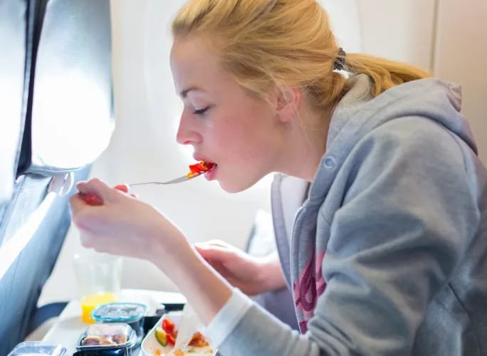 How to Travel Comfortably With Dietary Restrictions