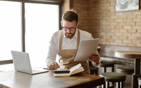 Payroll for Your First Employees: A Beginner’s Guide