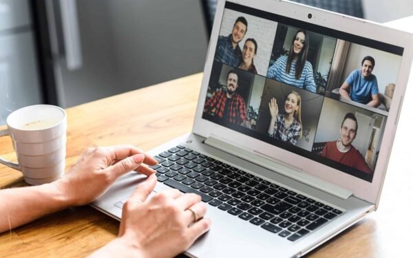 How to Watch a Movie With Friends Who Live Far Away