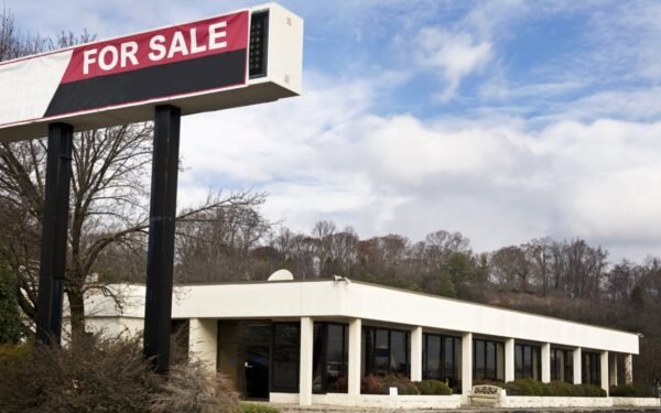 Buy vs. Rent Commercial Property: What’s Better for a New Business?