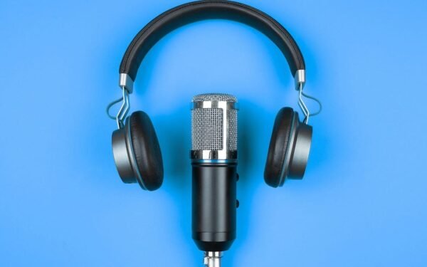 Best True Crime Podcasts for Beginners (10 Picks)