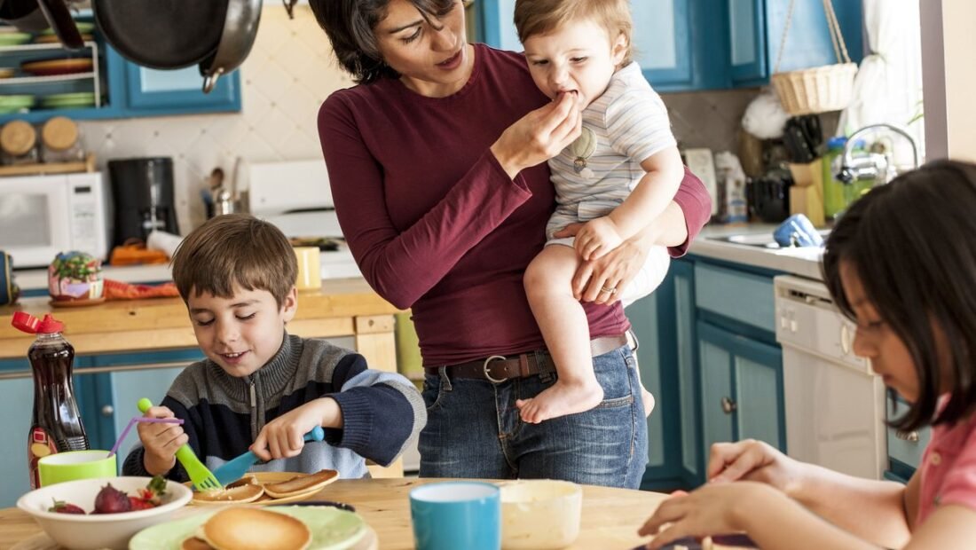 The Best Morning Routine for Busy Parents (That Actually Fits Real Life)