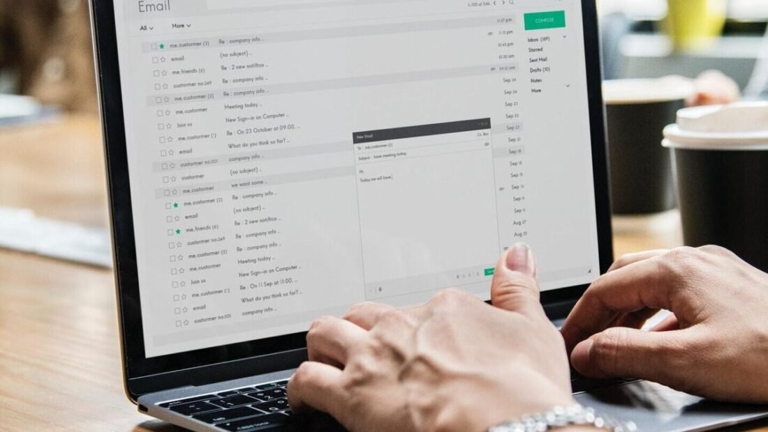 How to Follow Up With a Potential Client (Without Being Annoying)
