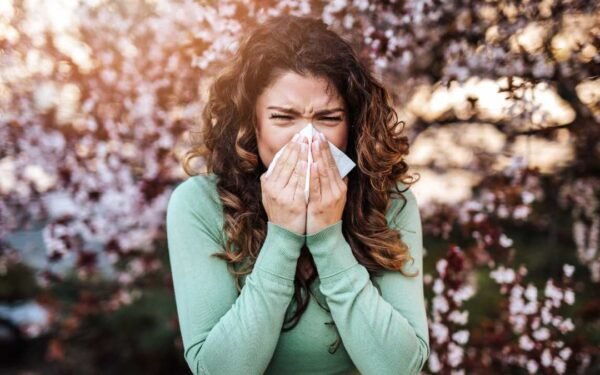 Cold vs. Seasonal Allergies: How to Tell the Difference